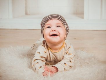 When Do Babies Make Eye Contact Why It Matters